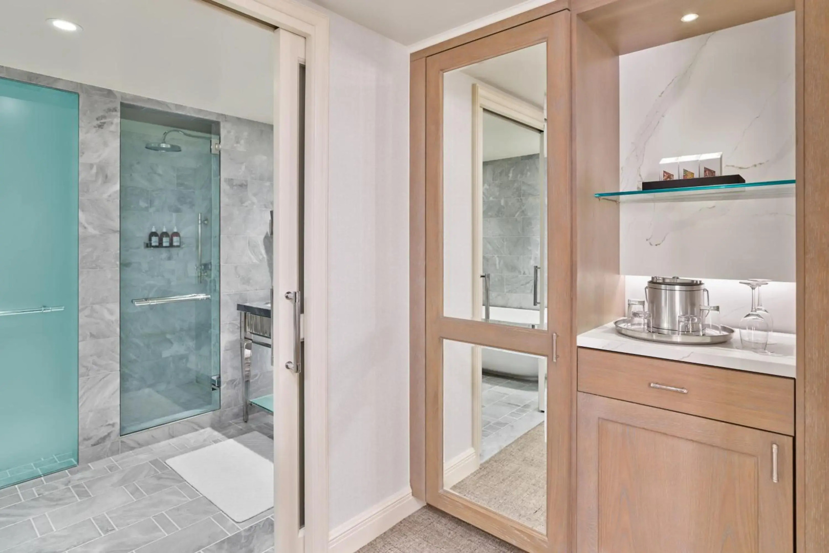 The St. Regis Aspen Resort