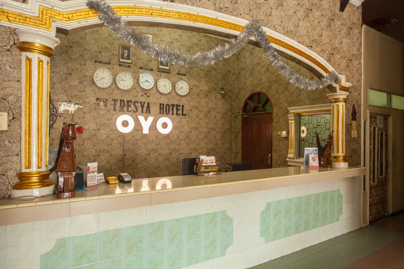 OYO 1140 Hotel Tresya Tanjung Balai