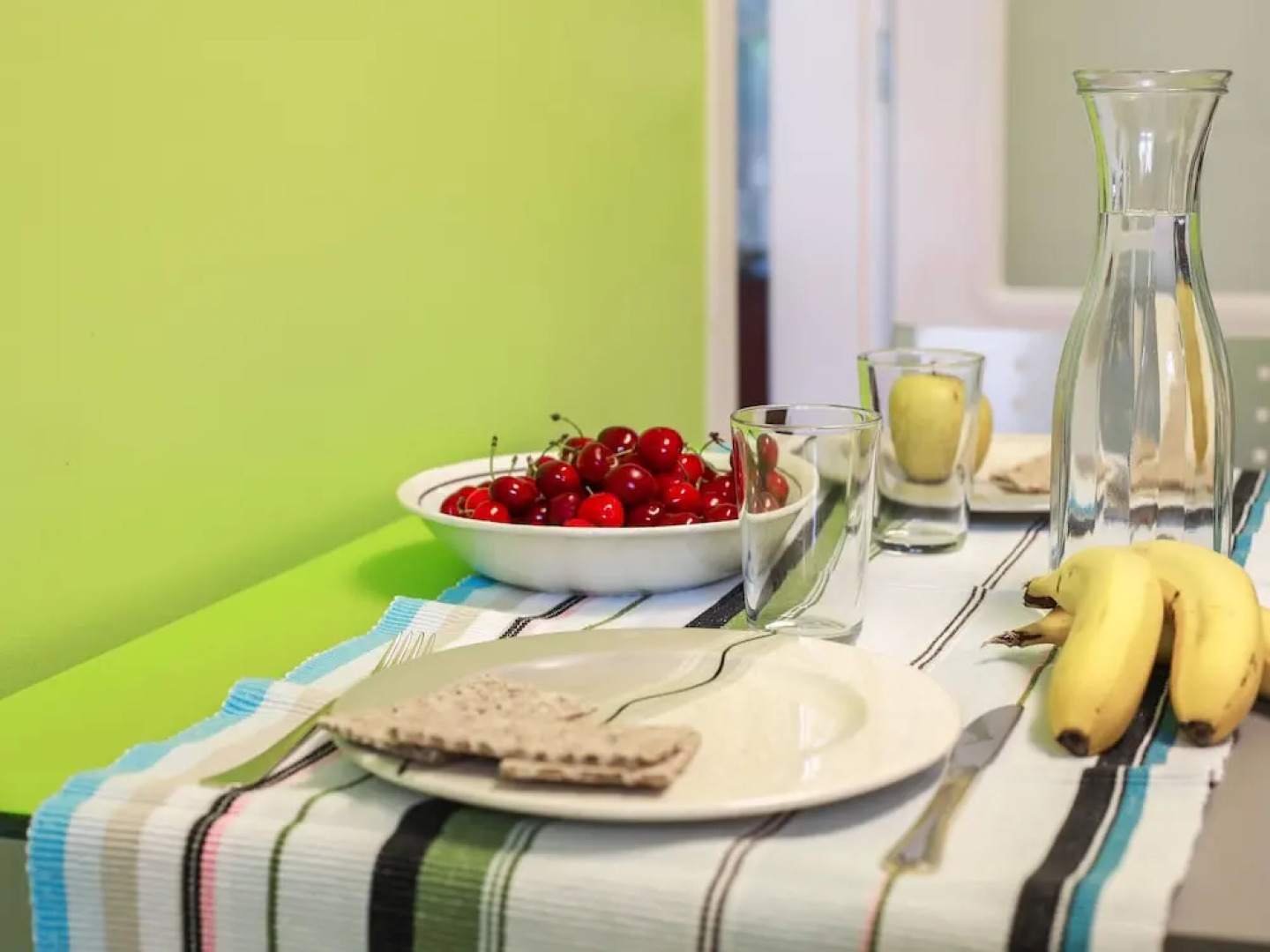 Pleasant Holiday Home in Vilacolum With Shared Swimming Pool