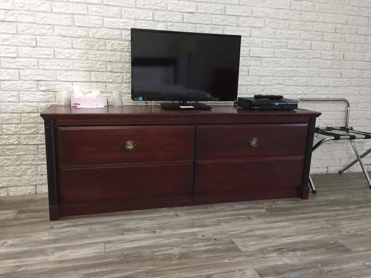 Complexe DIX80 Hôtellerie et Restaurant