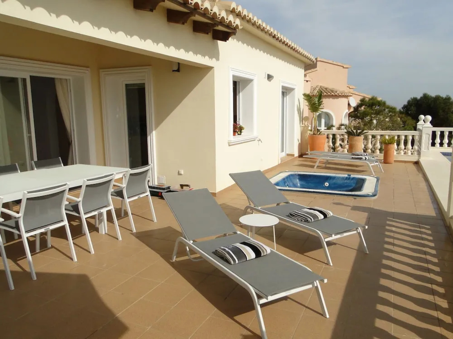 Villa Lirios