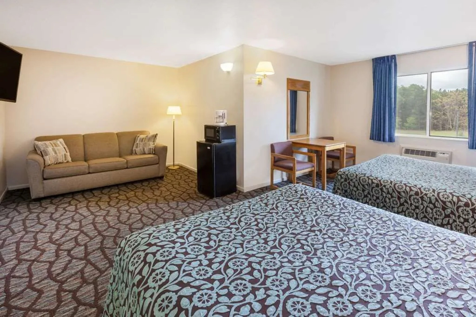 Days Inn Manistee
