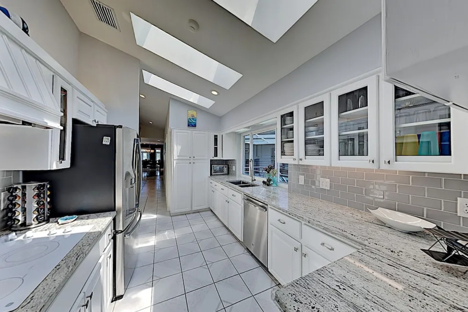 Beautiful River W/ Private Pool, Dock & Beach 3 Bedroom Home