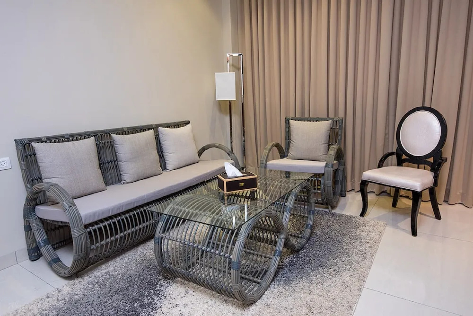 Sandrine Hotel & Spa