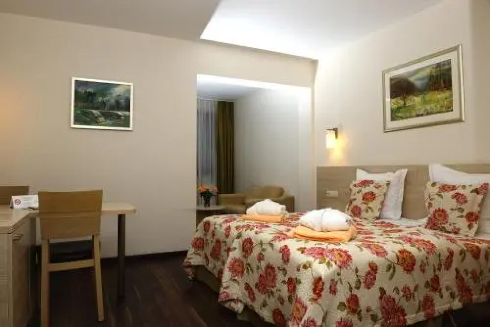 Hotel Nad Przełomem