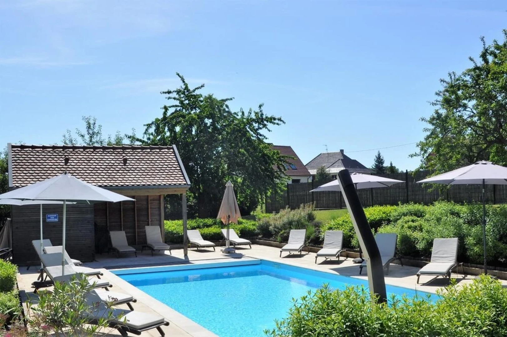 Aux Chants Des Oiseaux