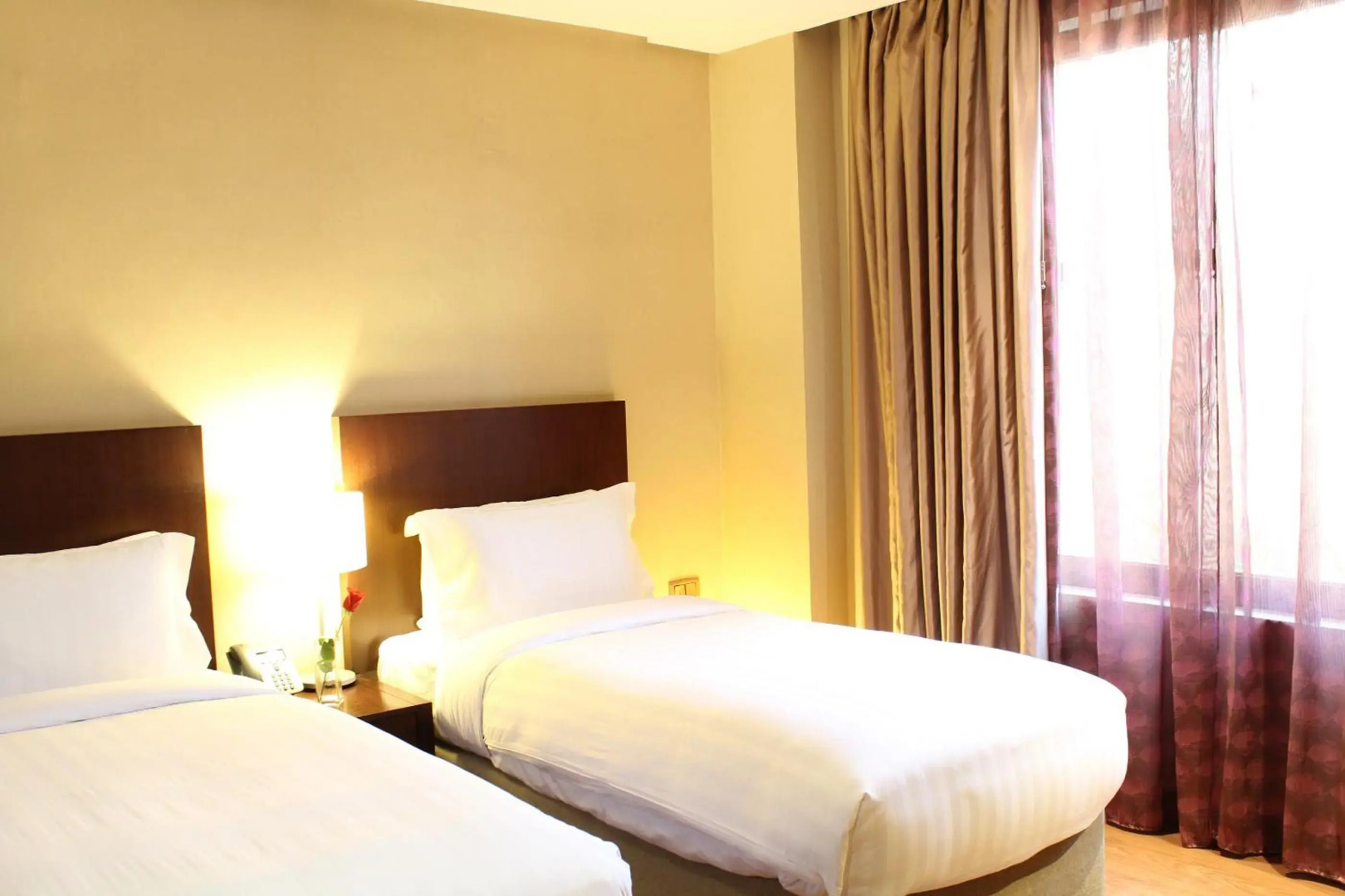 Safir Fintas Kuwait Hotel