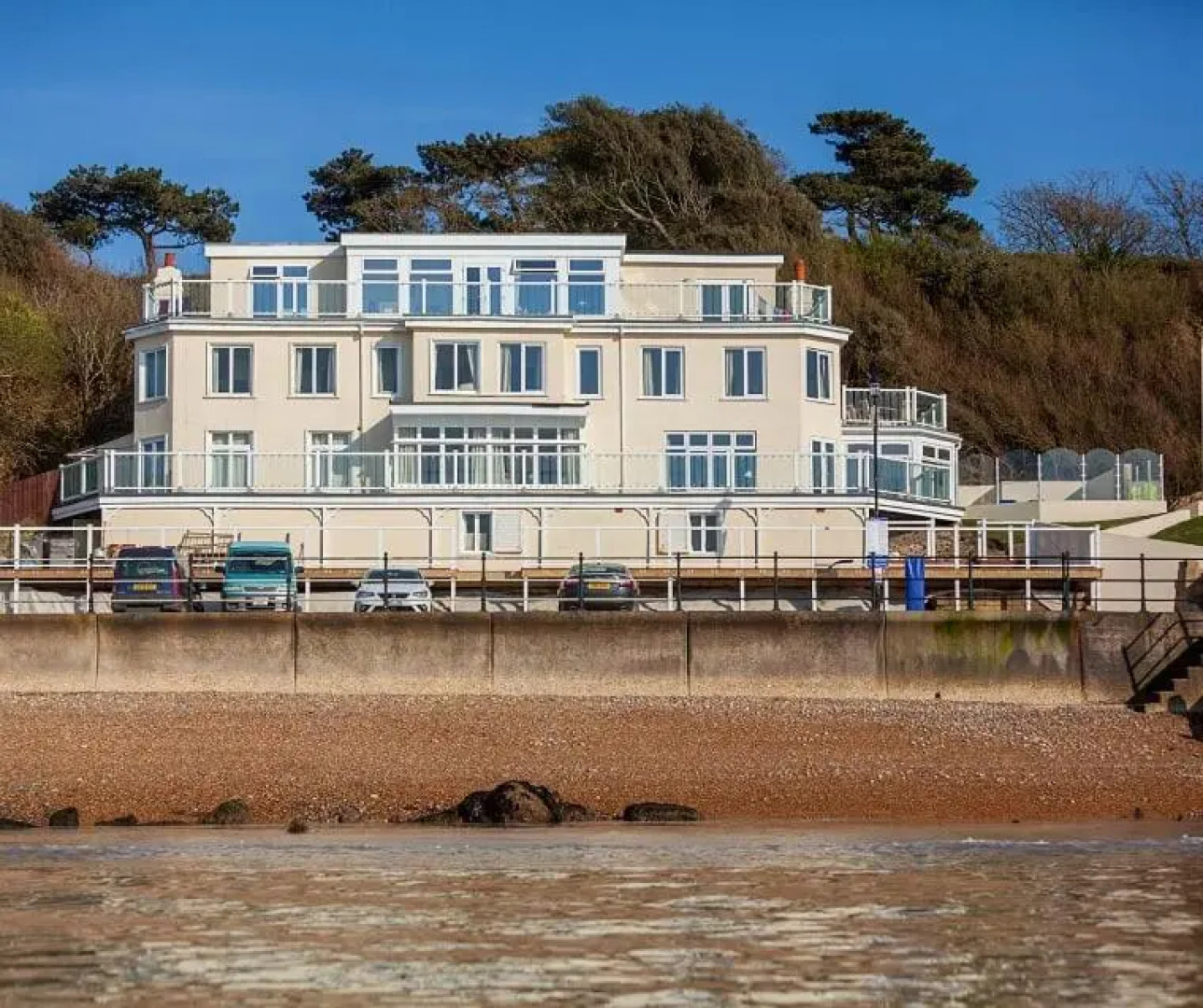 Observation Apartment, 3 Pilots Point