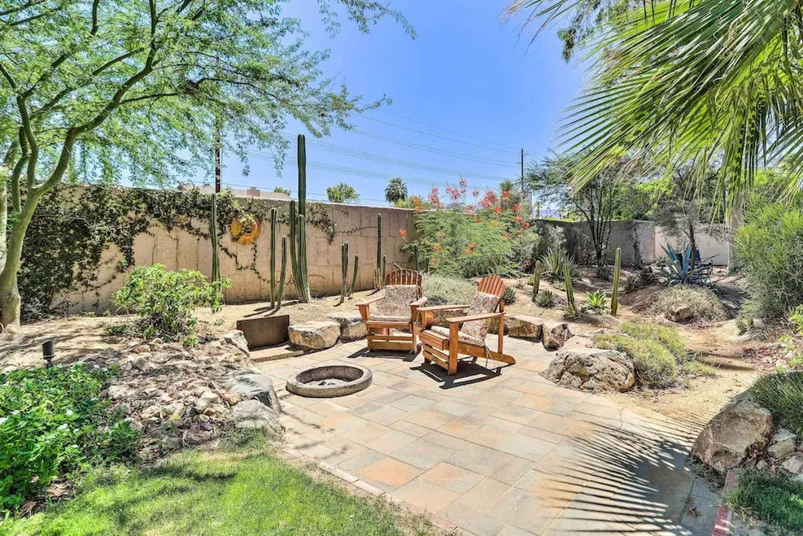 Pool, Grill & Game Room: Bermuda Dunes Oasis