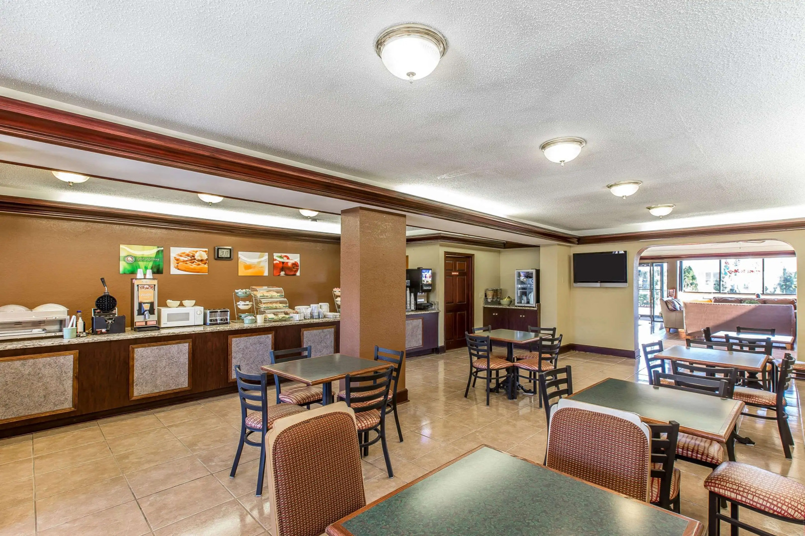 Quality Inn & Suites Macon North