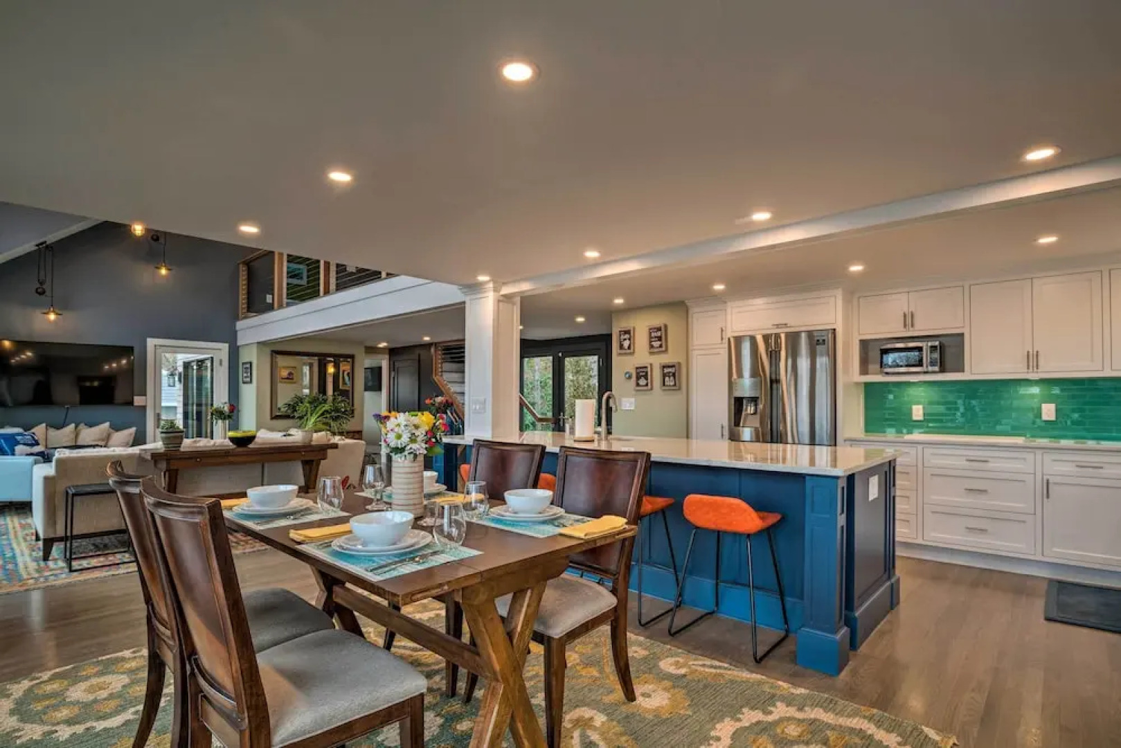 1 Mi to Ferry & Beach: Waterfront Hyannis Home!