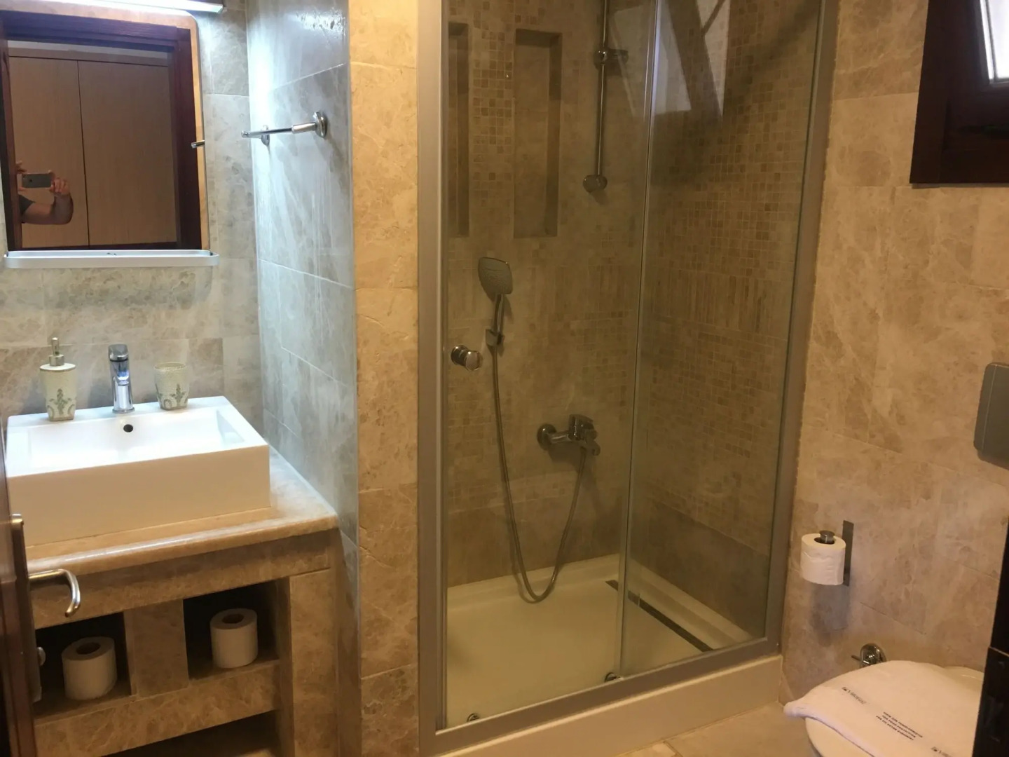 Villanaz Apart Hotel