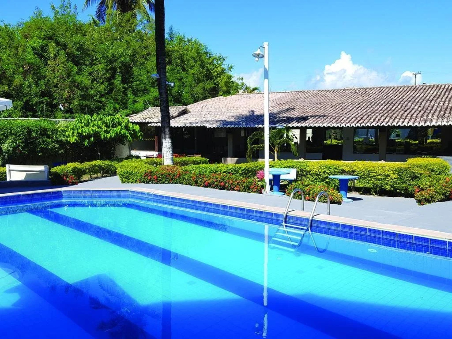 Florida Inn Praia Hotel