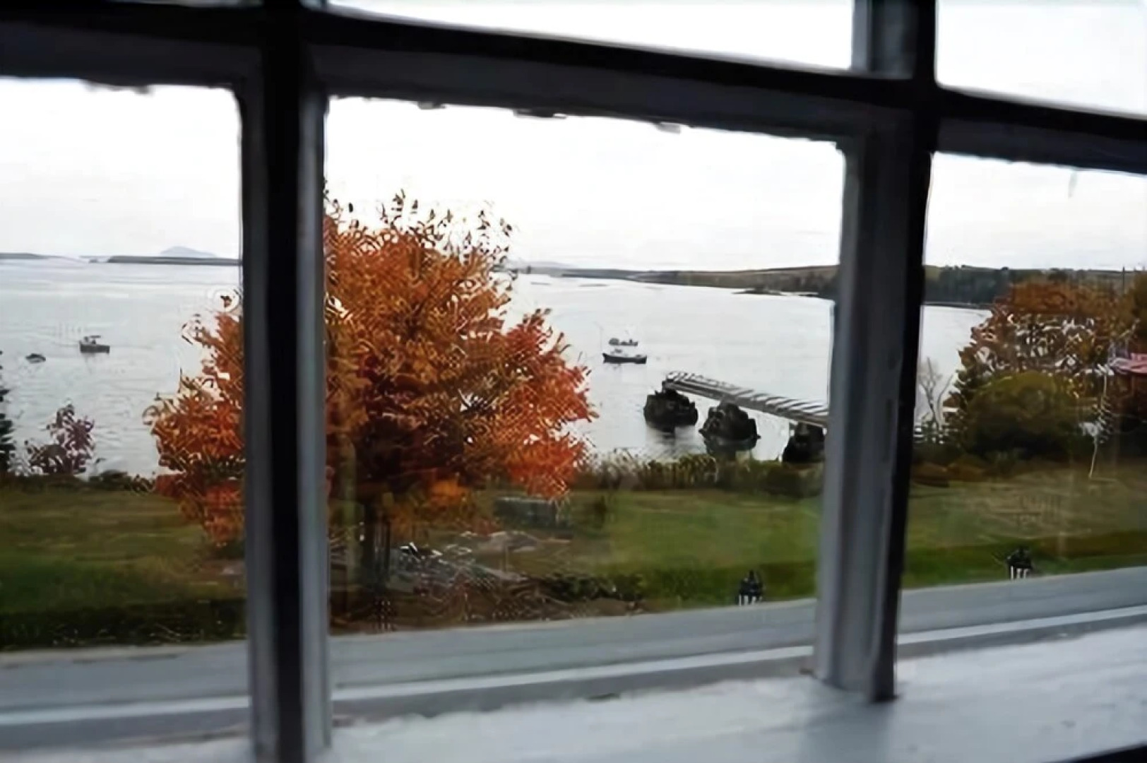 Sealight - Six Bedroom Home