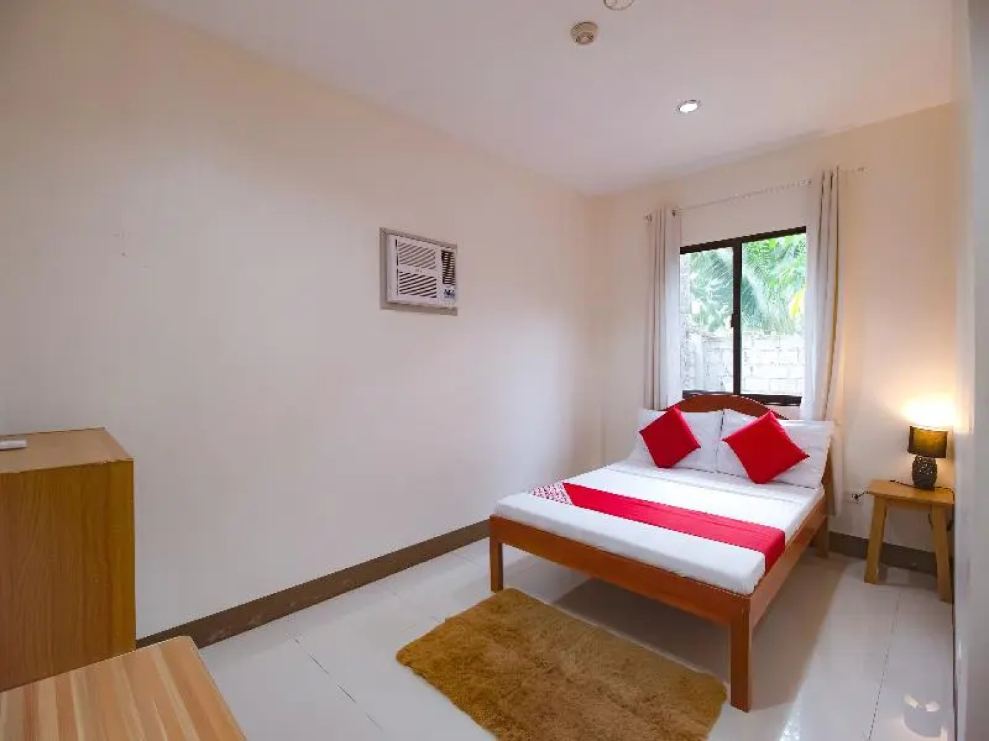 OYO 781 Junie Pension House