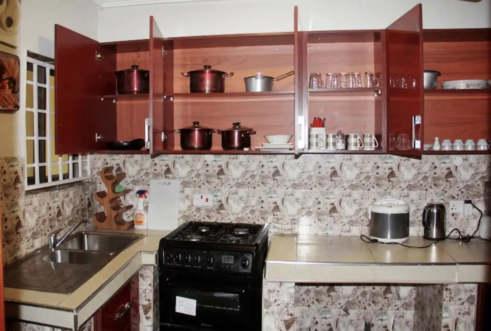 Lovely Apartment Bargain Rate, Accra, Ghana