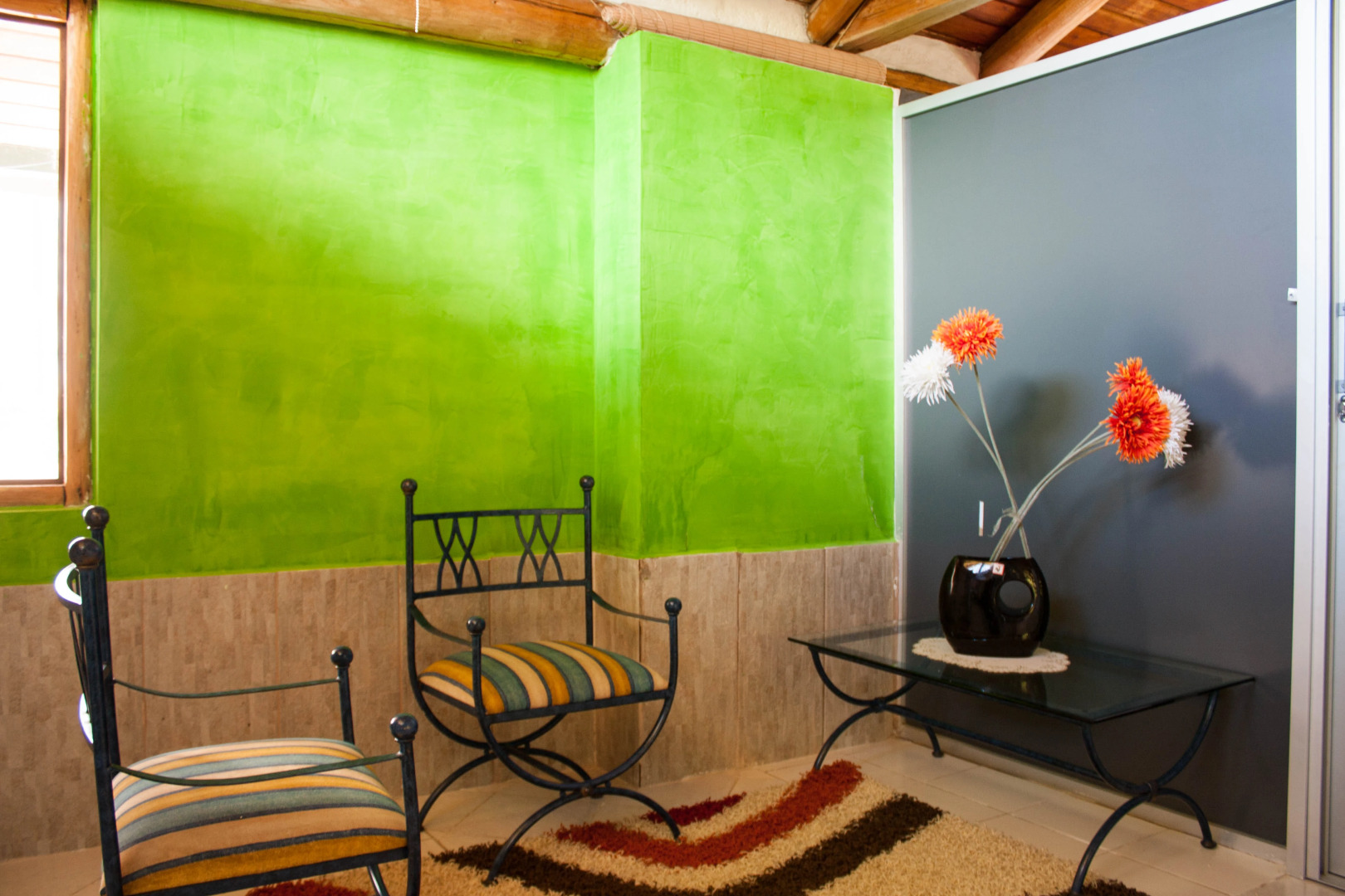 Hosteria Airport Garden