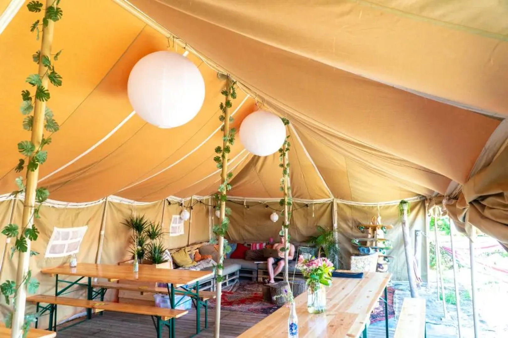 Surfana Beach camping hostel Bed & Breakfast Vlieland