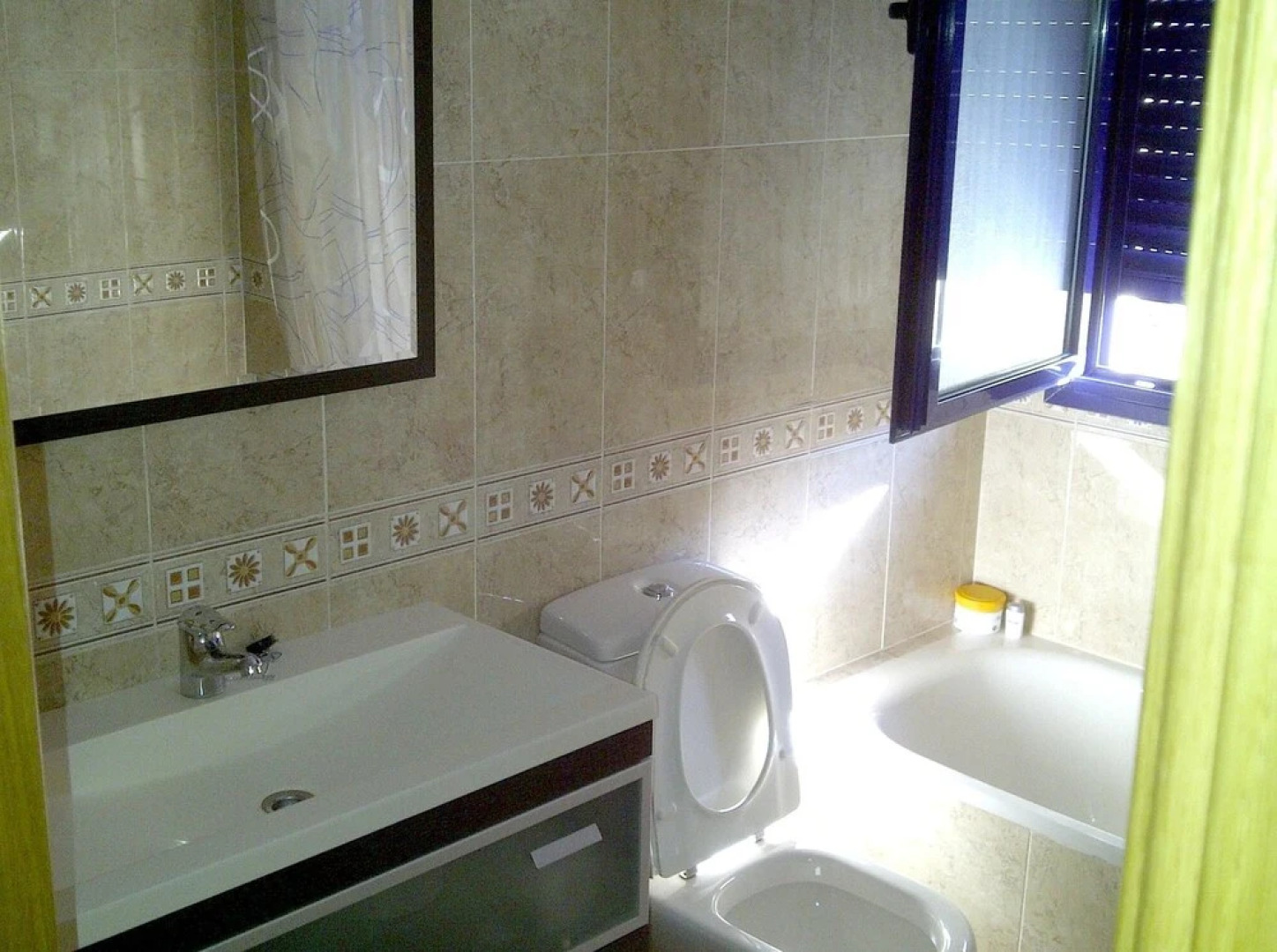 Apartment With 2 Bedrooms in Guardamar de la Safor, With Pool Access a