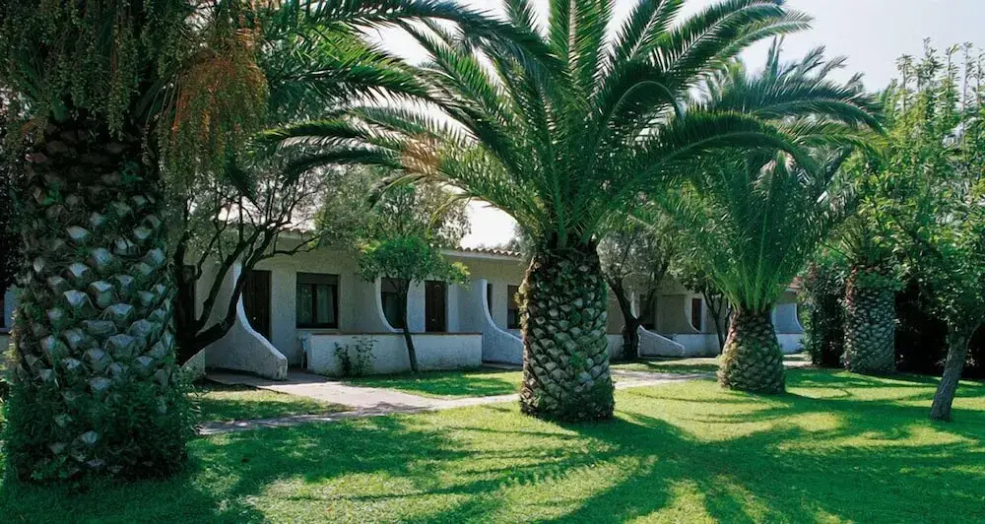 Triton Villas Residence & Hotel