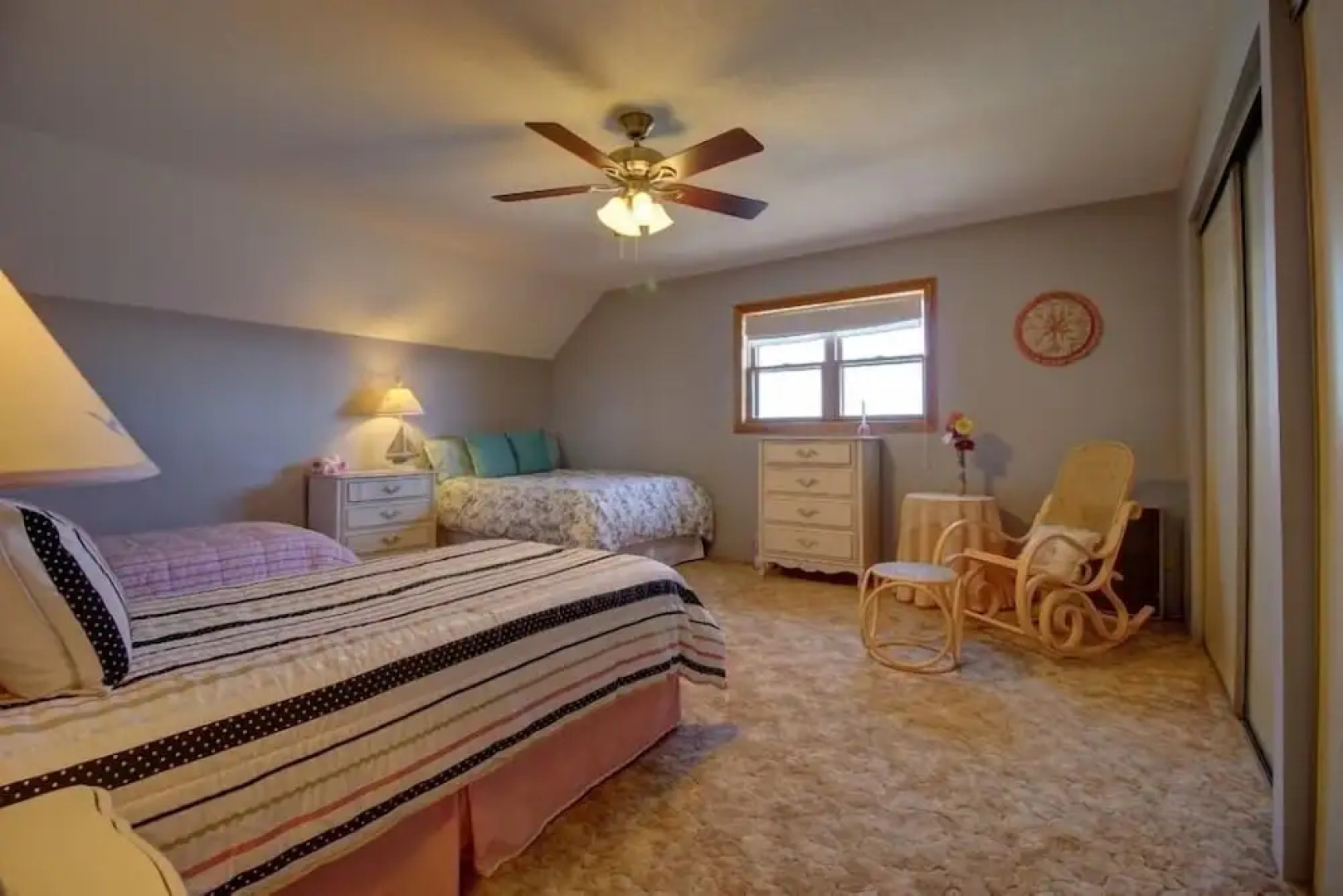 Dreamland II Bed and Breakfast