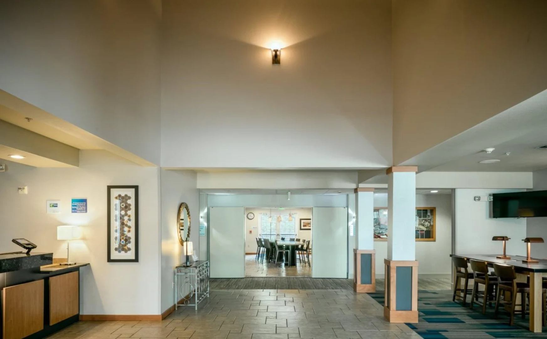 Holiday Inn Express Corvallis-On the River by IHG
