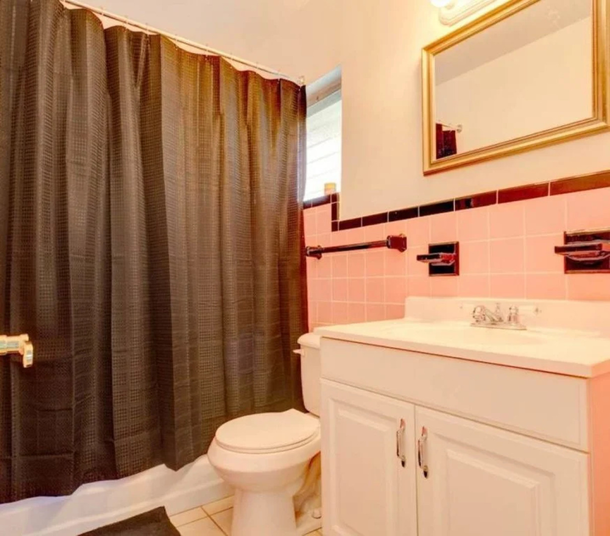 Harbor 606 Venice Island 2 Br home by RedAwning