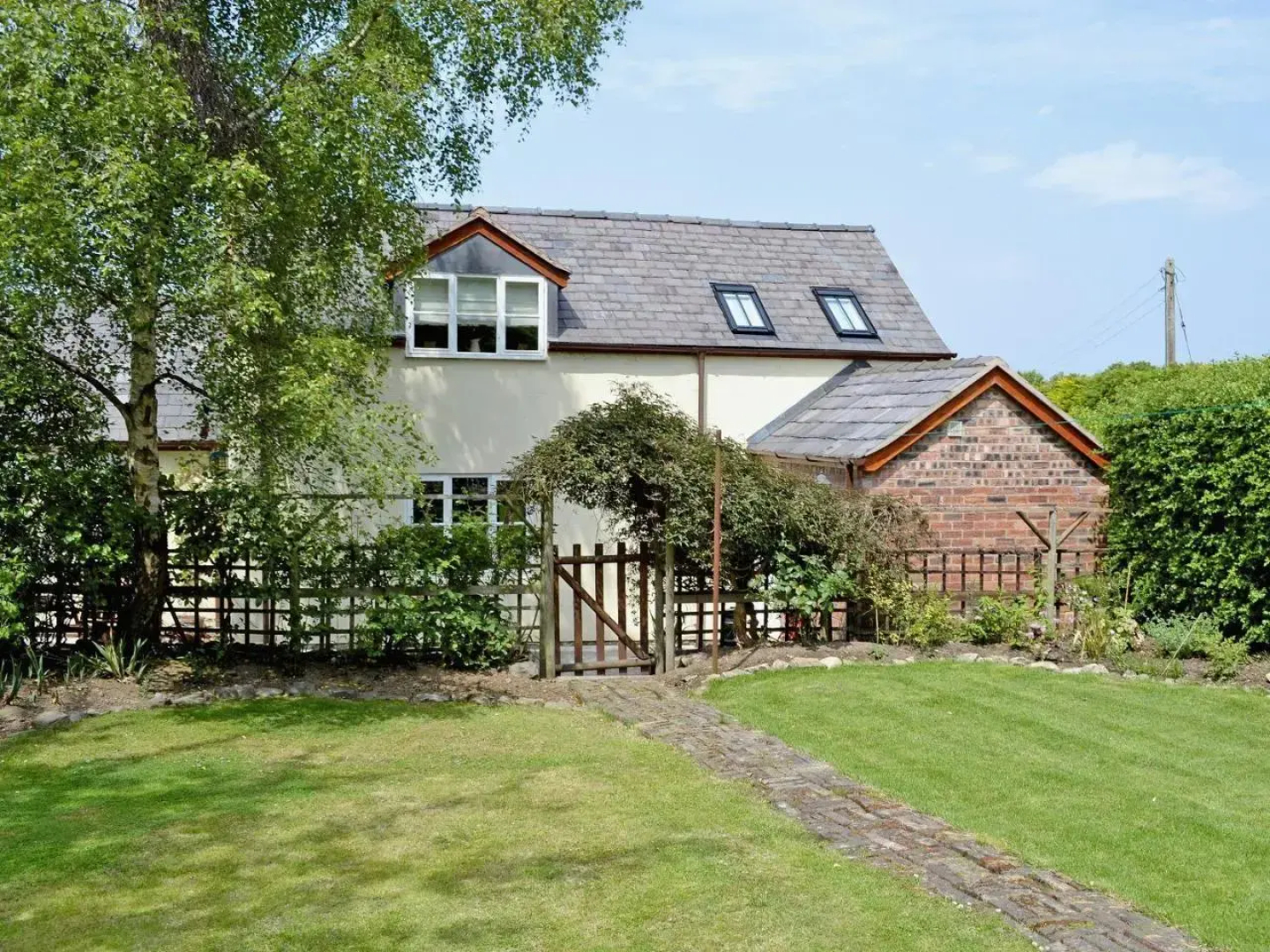Woodhouse Cottage
