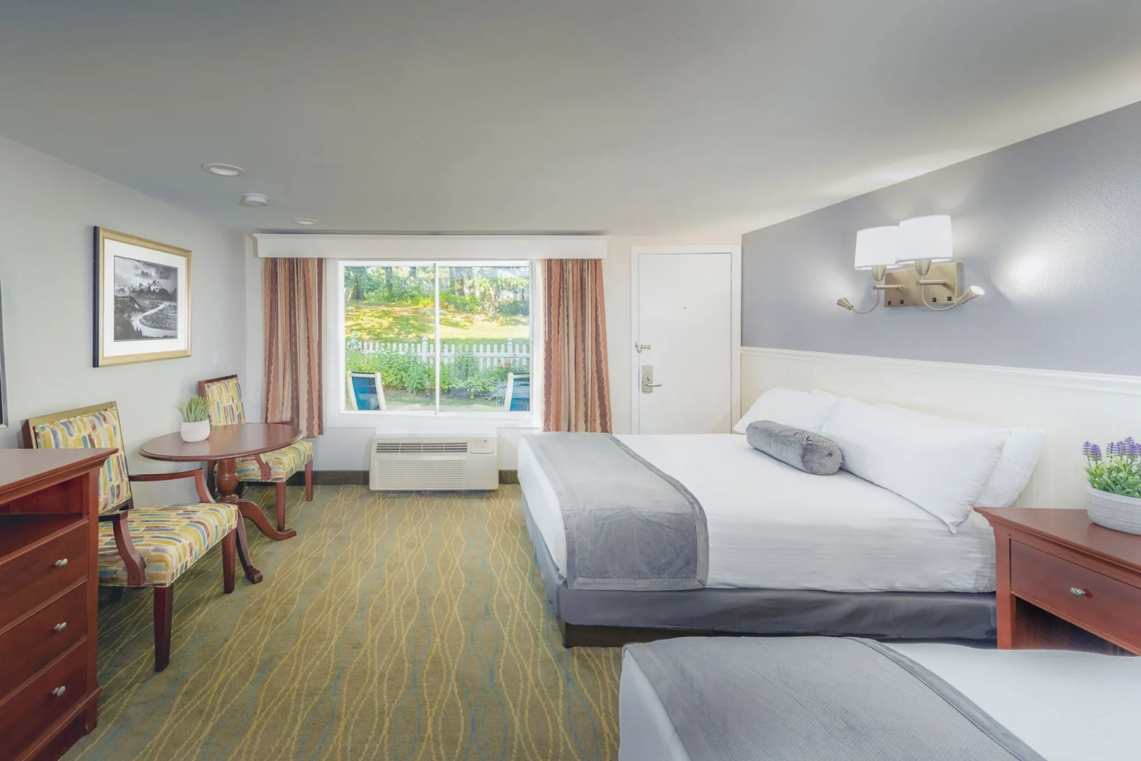 Red Jacket Mountain View Hotel