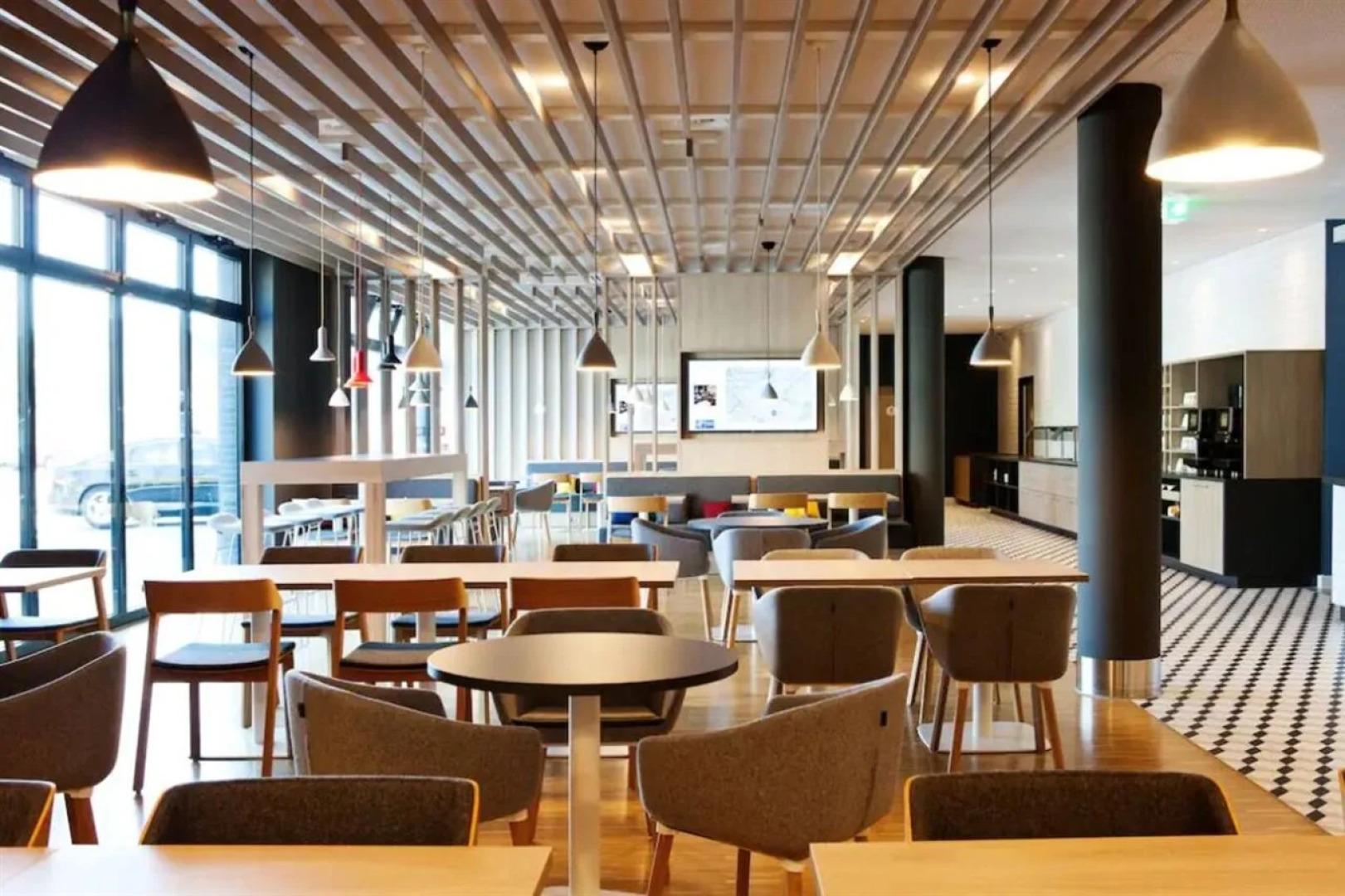 Holiday Inn Express Frankfurt Airport-Raunheim by IHG