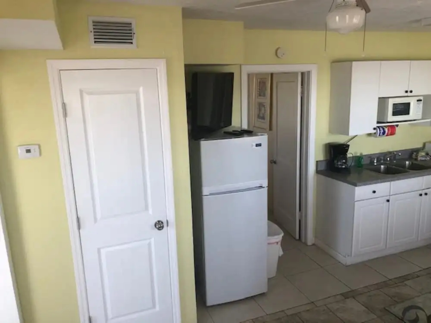 Misty Isles Redington Beachfront Suite 24