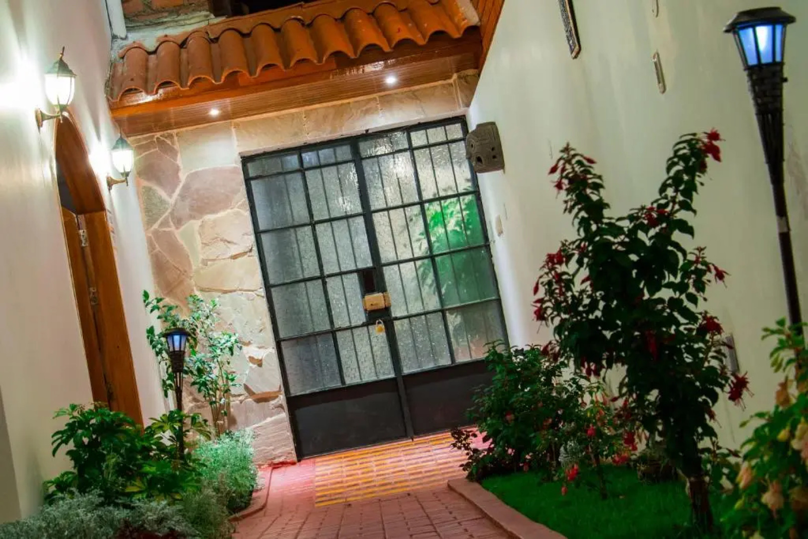 Hotel & Bungalows Villa Valencia