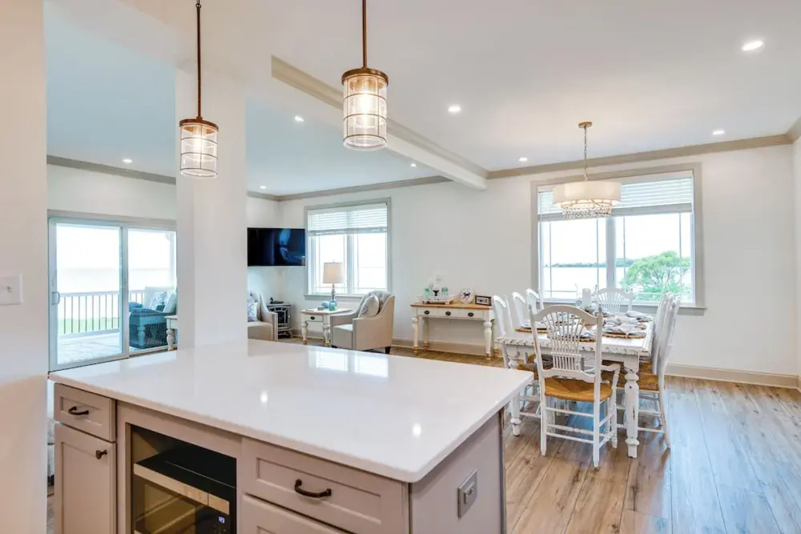 Waterfront Maryland Vacation Home: Private Beach!