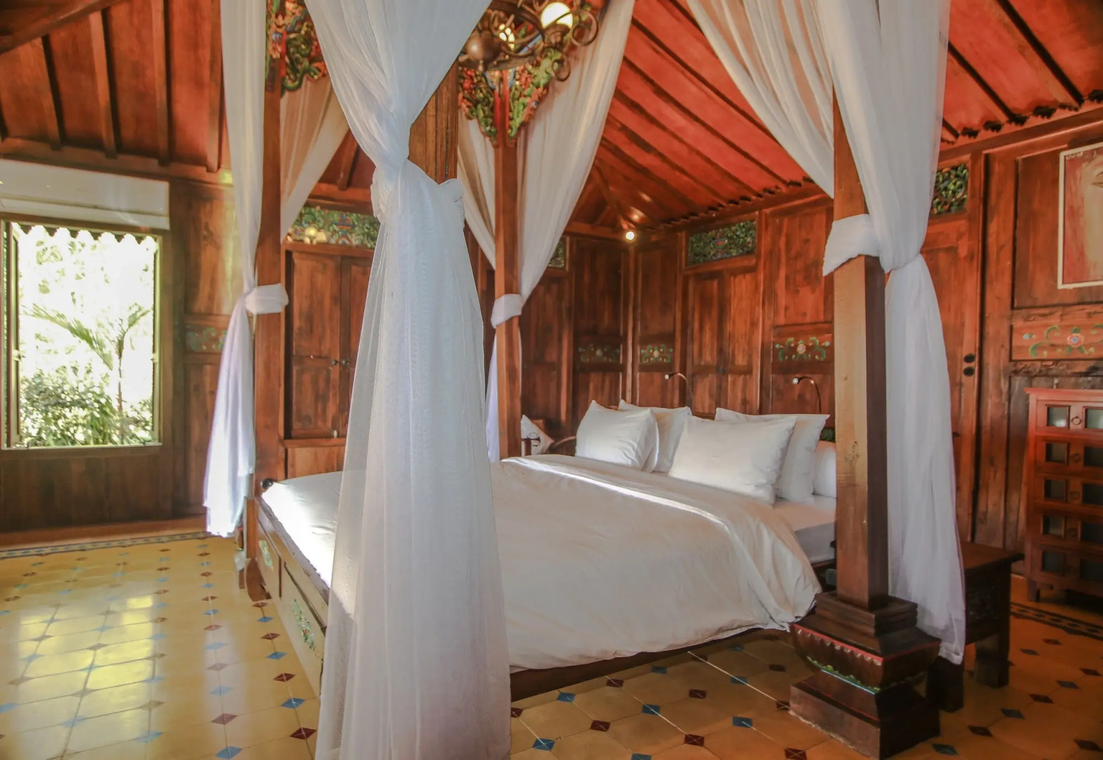 Villa Borobudur Resort