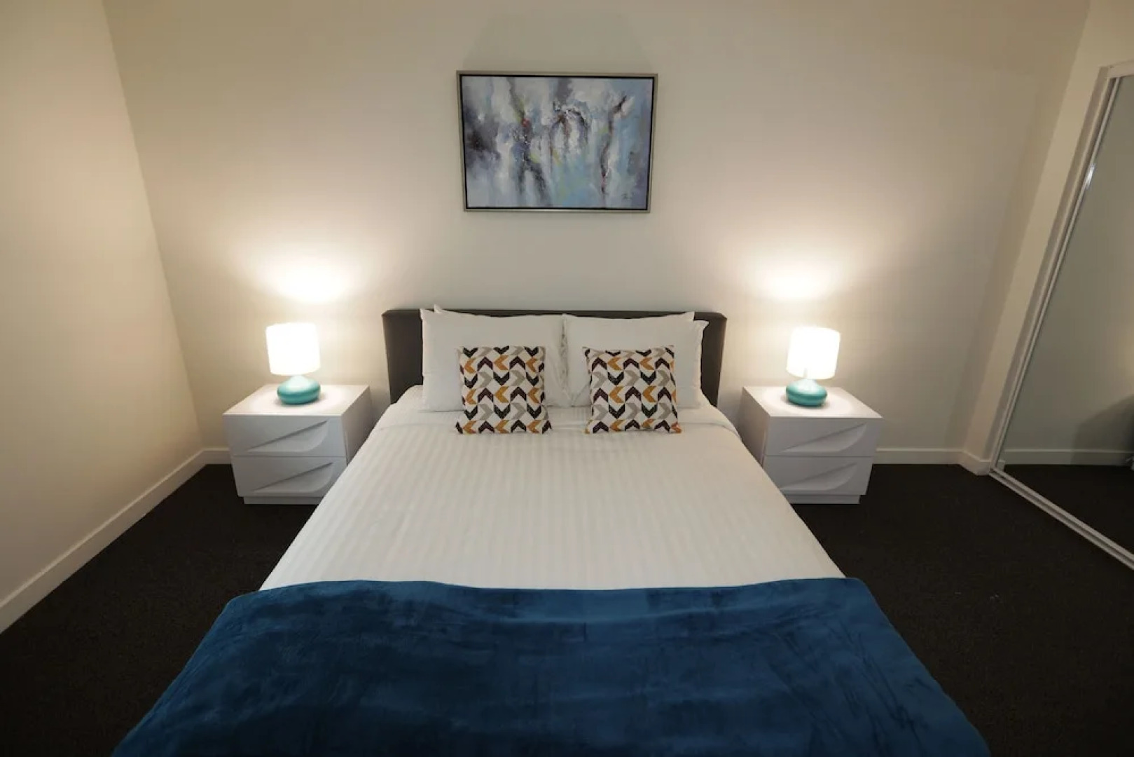 Hollywood Central Suites