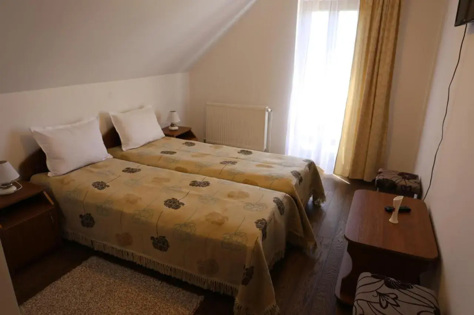 Ezüstfenyő Panzió