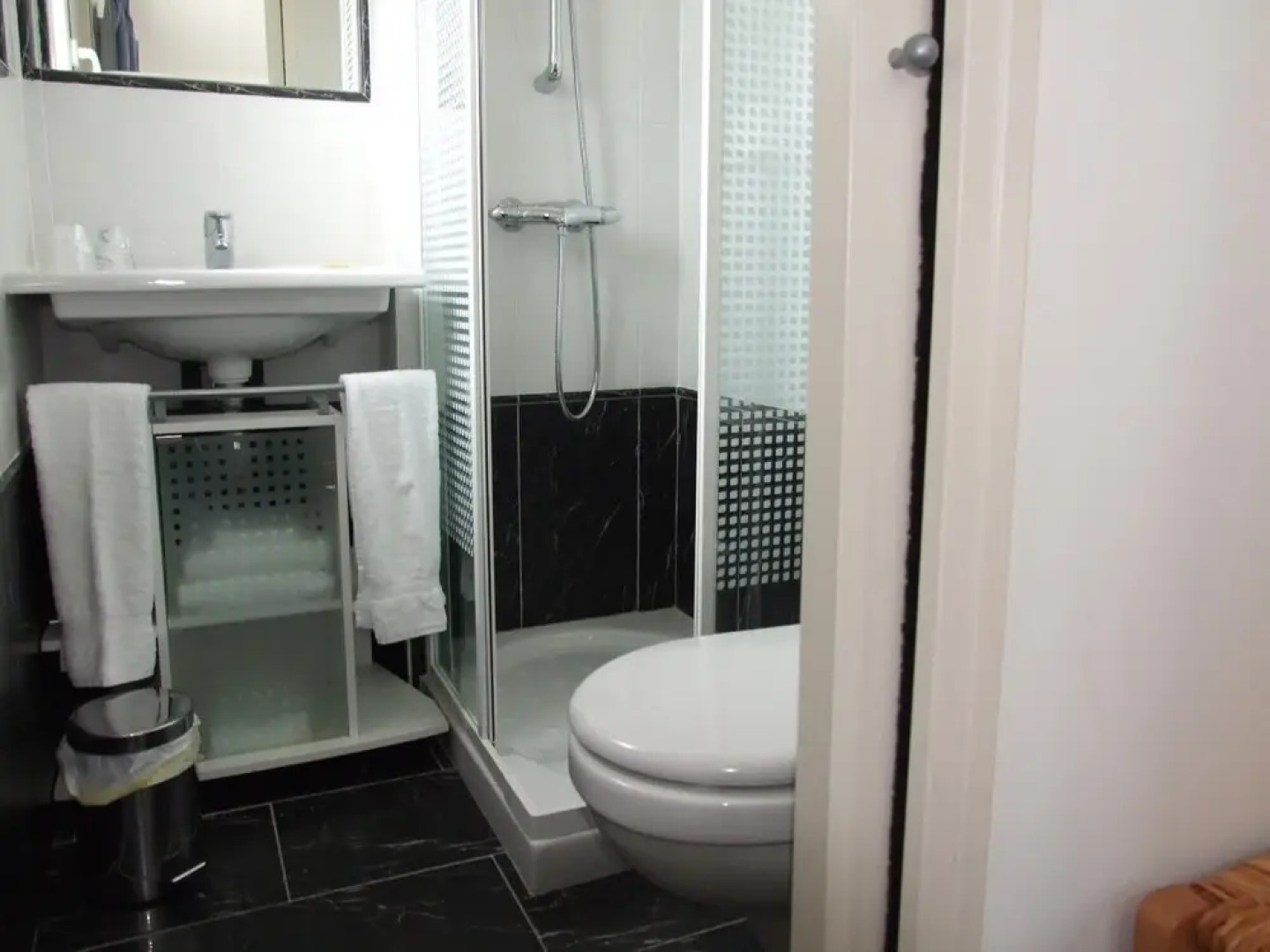 Hotel Restaurant L'Emeraude