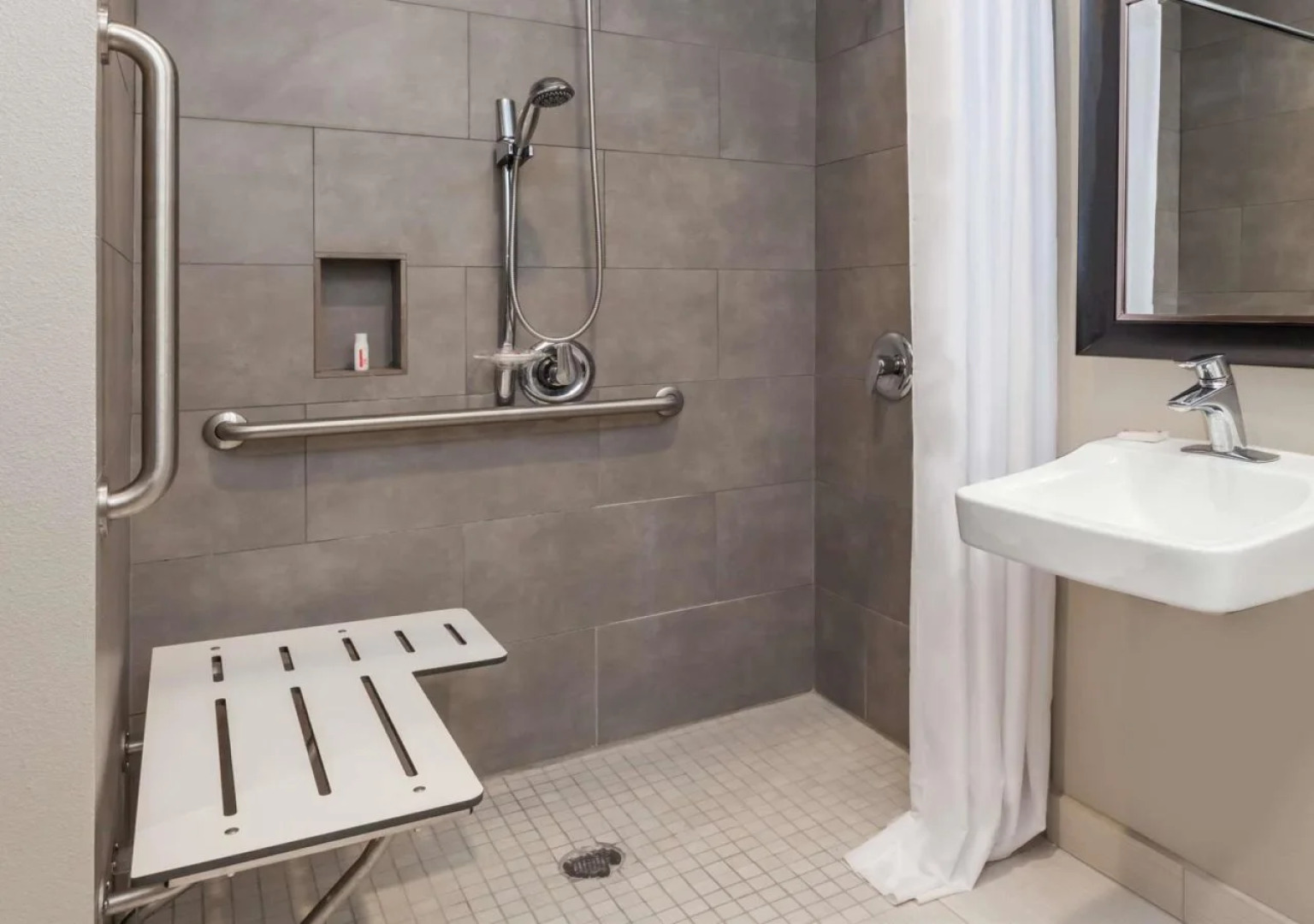 Super 8 Imperial Beach