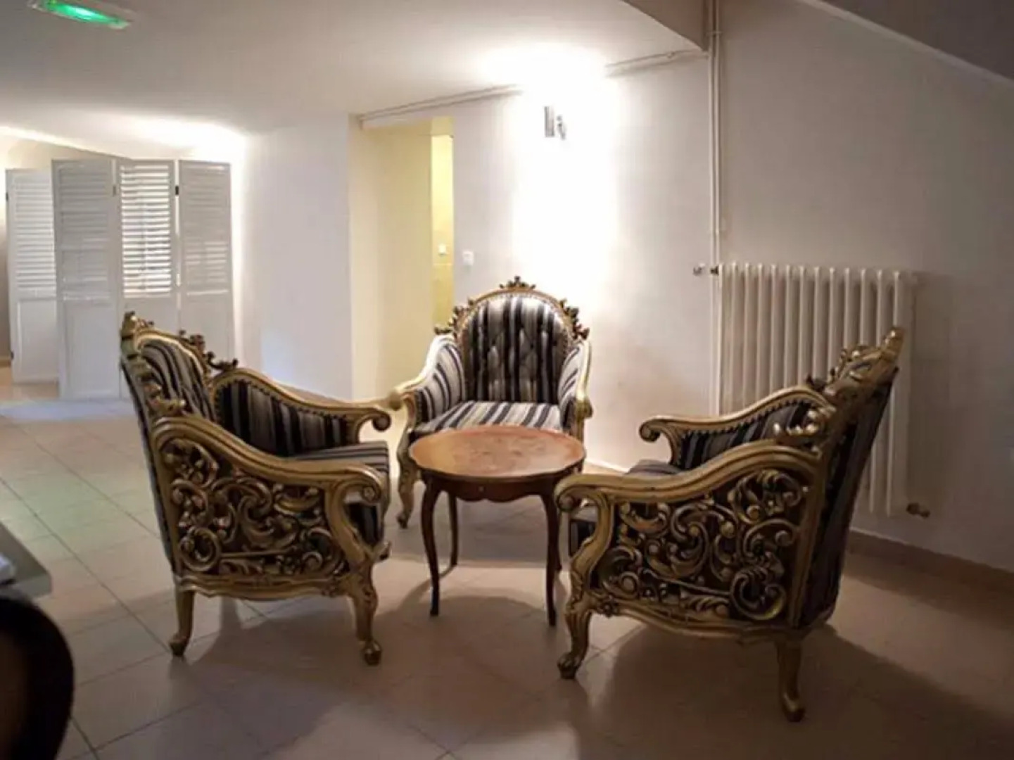 Logis Hôtel Le Chene Dore