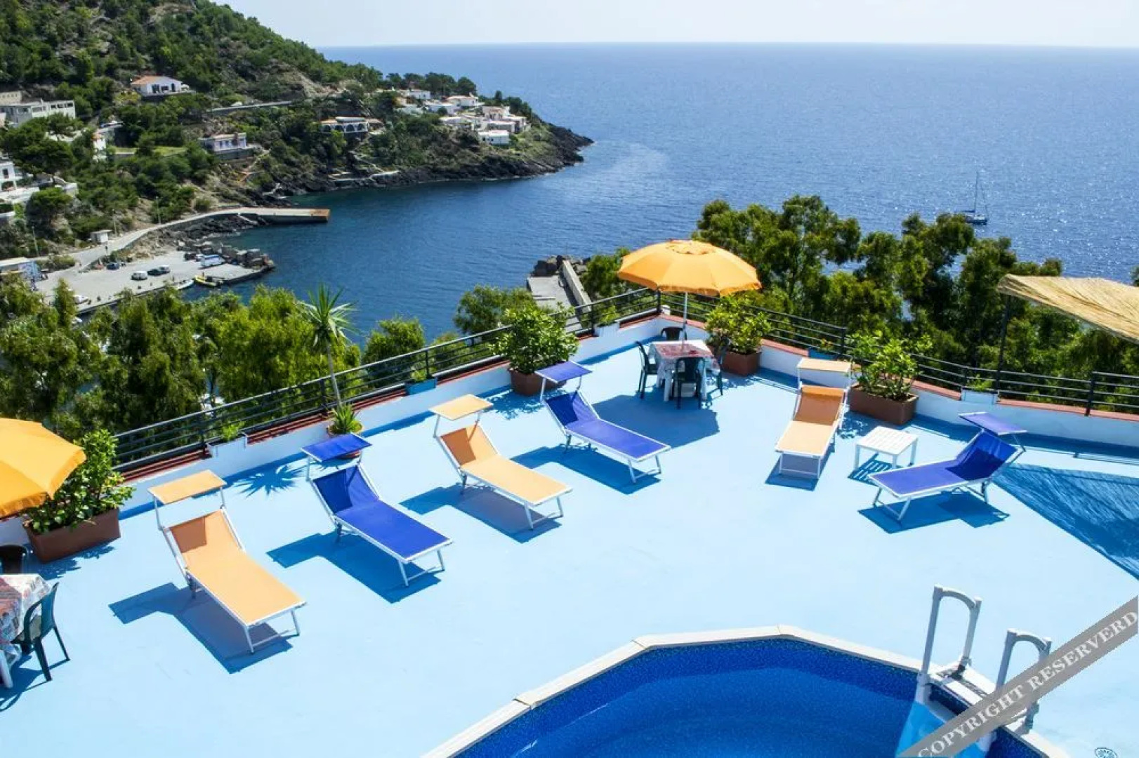 Le Terrazze Sul Mare Studio Apartments