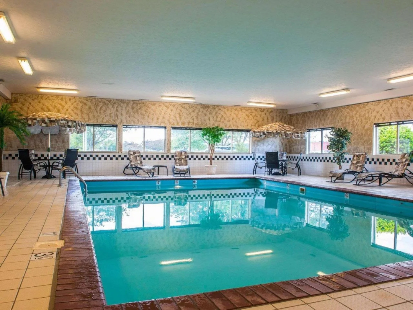 Comfort Inn Edinburgh - Columbus