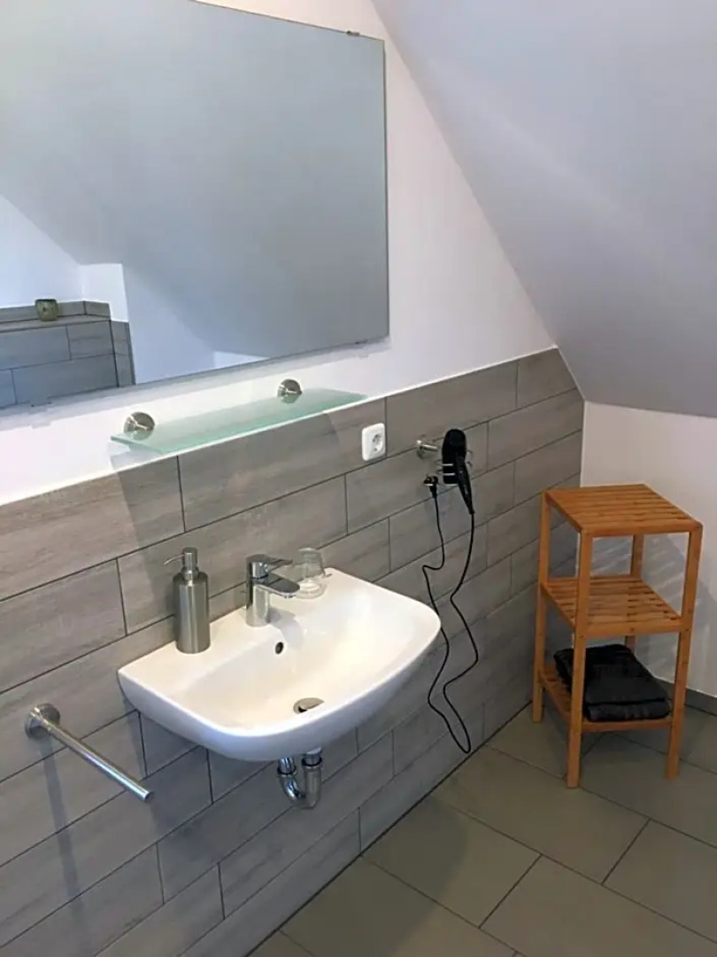 Gäste Und Messezimmer Adelheidsdorf