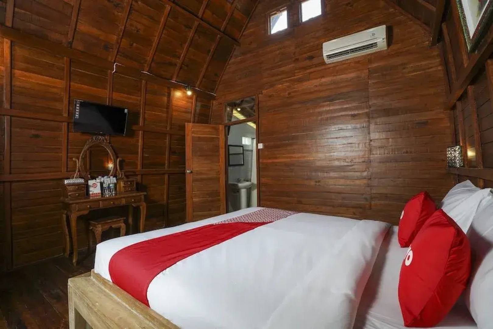 Oyo 1946 Terrace Campuhan