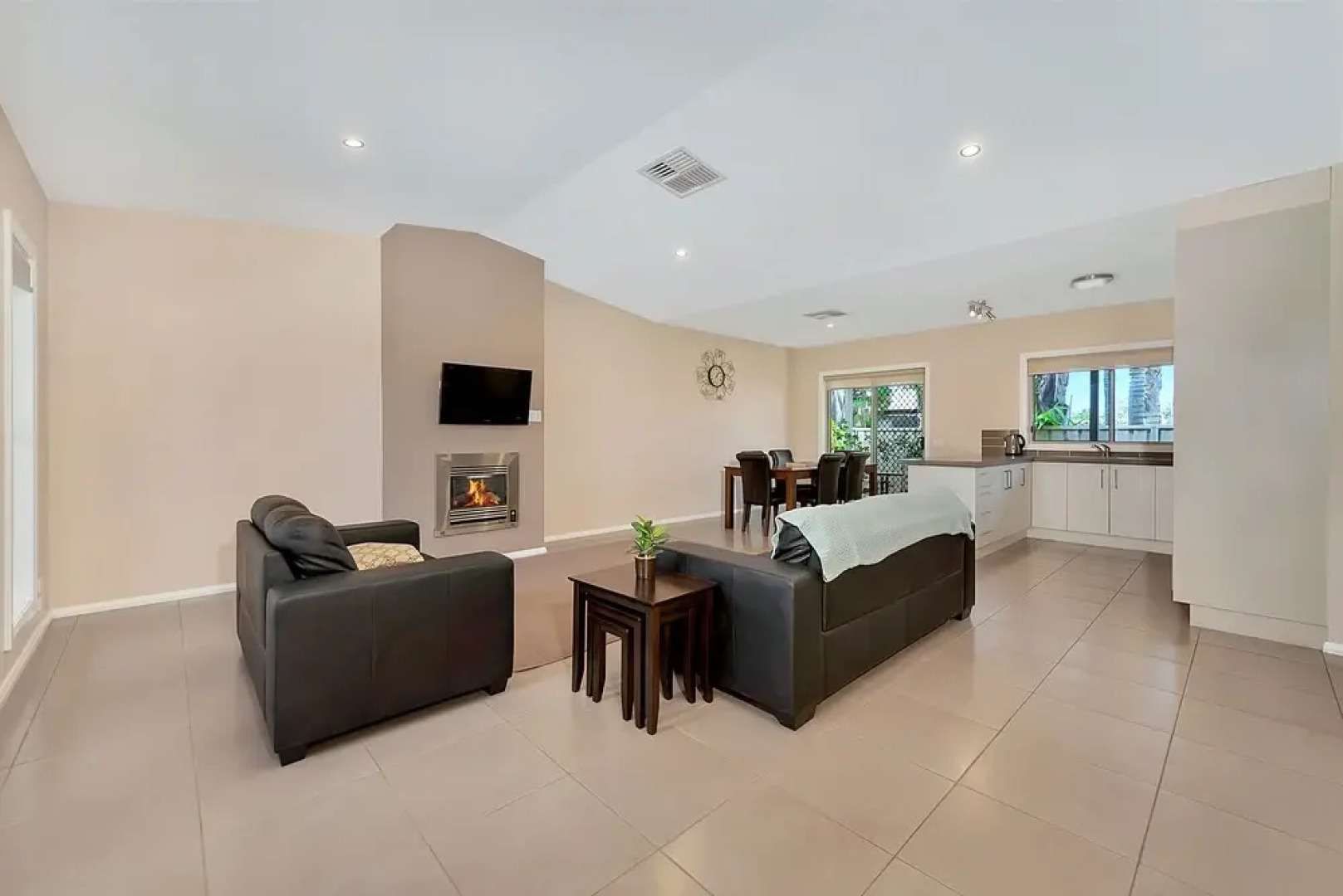 Kennedy Holiday Villas