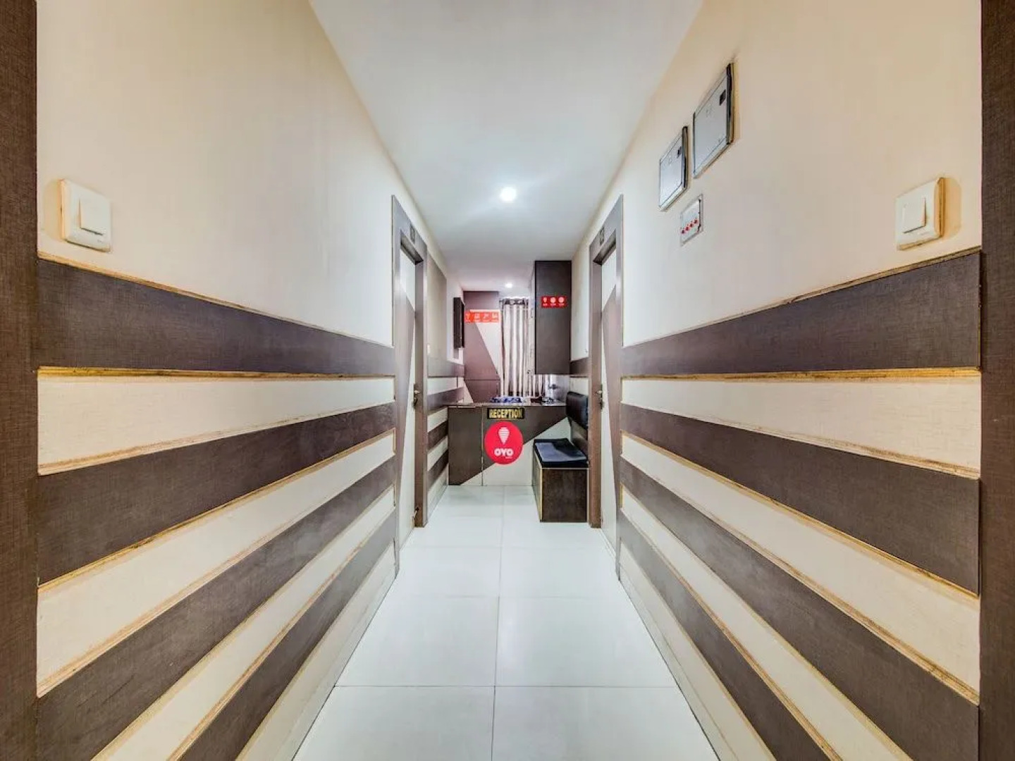 Oyo 27696 Jai Ganesh Banquet Hall & Rooms