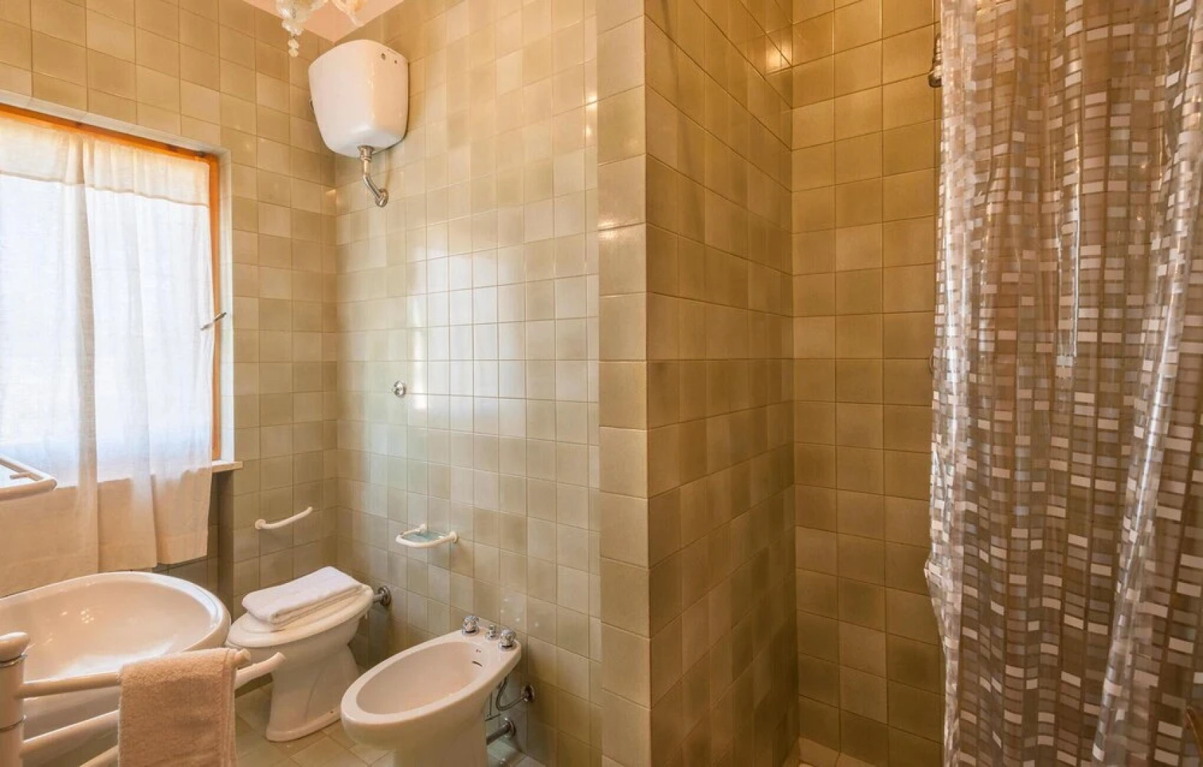 Beautiful Home in Ponzano di Fermo With Jacuzzi, Wifi and 4 Bedrooms