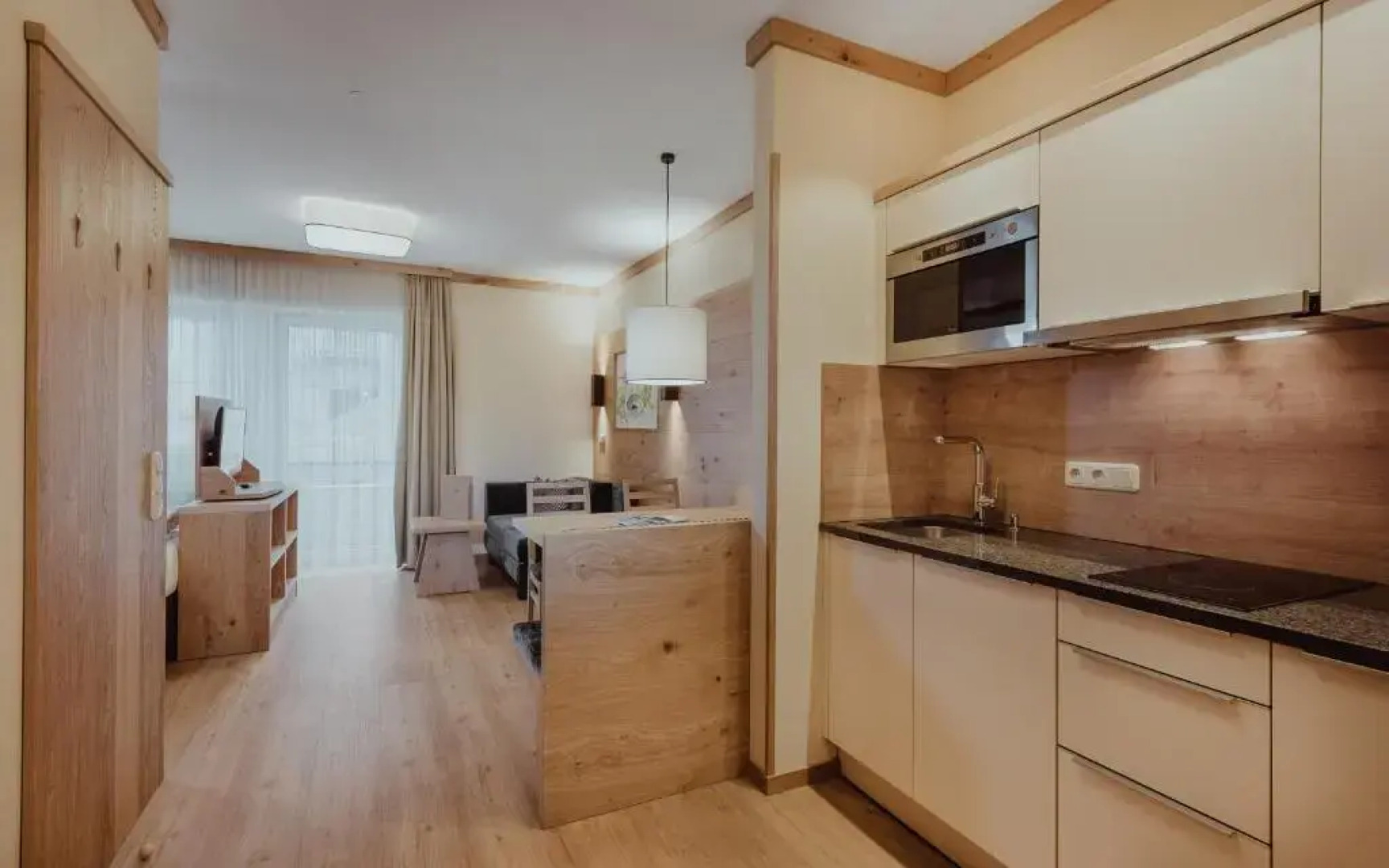 Appartement Hotel Panorama-im Bademantel direkt in die Alpentherme