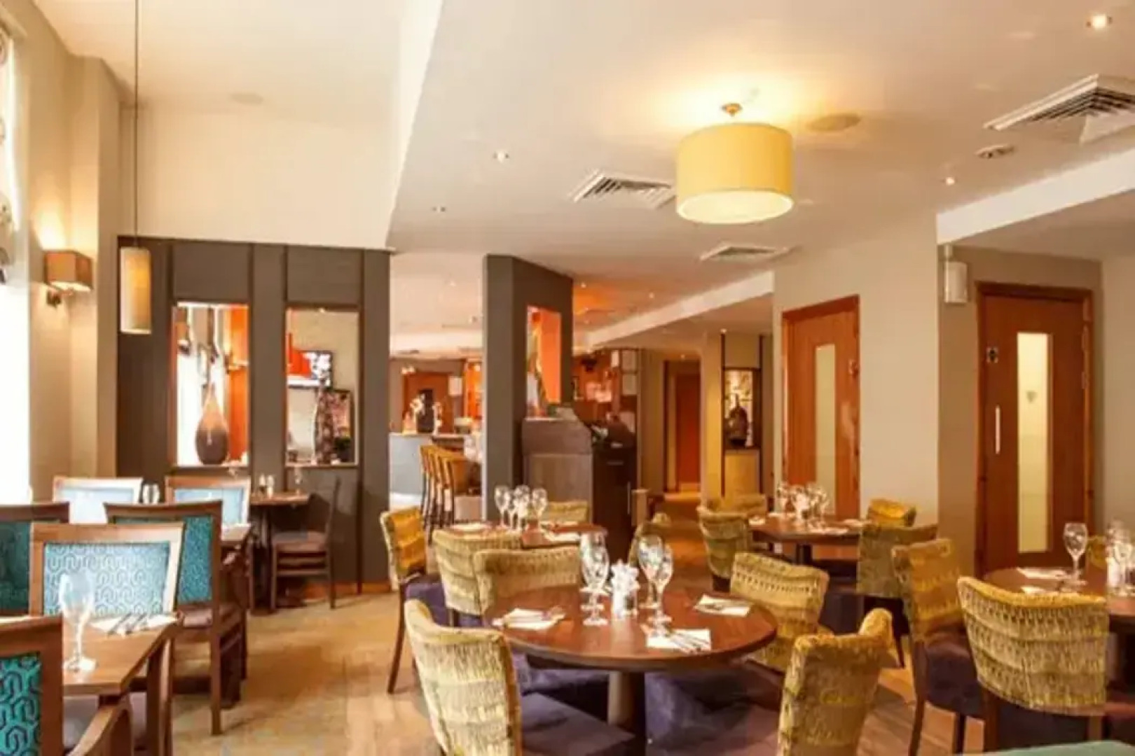 Premier Inn Swansea City Centre