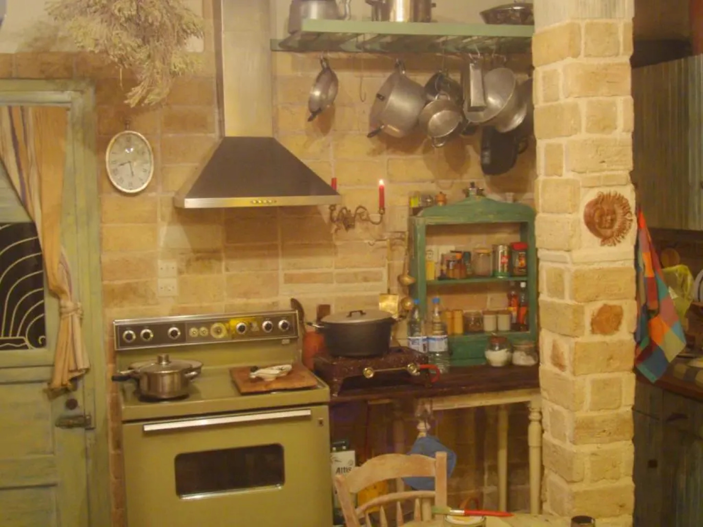 Charming country cottage by the sea