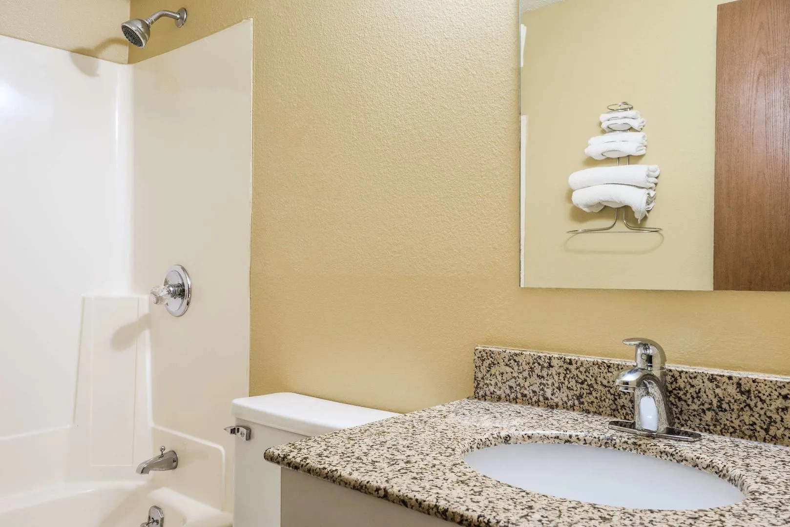 Super 8 By Wyndham Fergus Falls